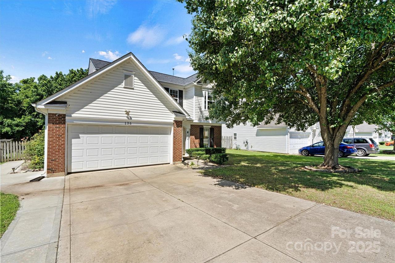 136 Bluffton Rd., Mooresville, NC 28115