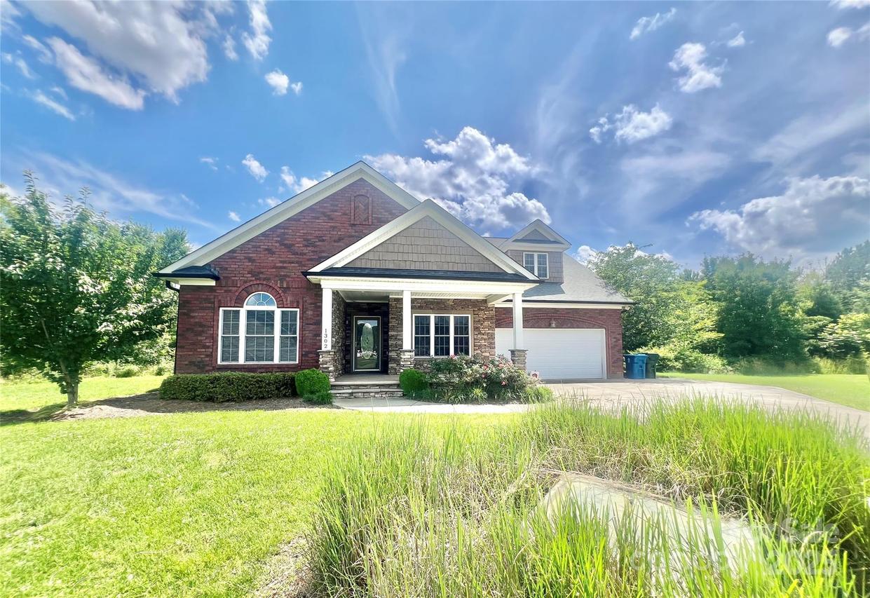1302 Devonmere Pl., Salisbury, NC 28144