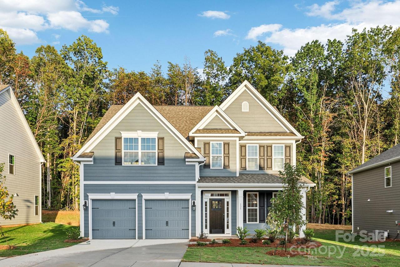 135 Asmodean Ln., Troutman, NC 28166