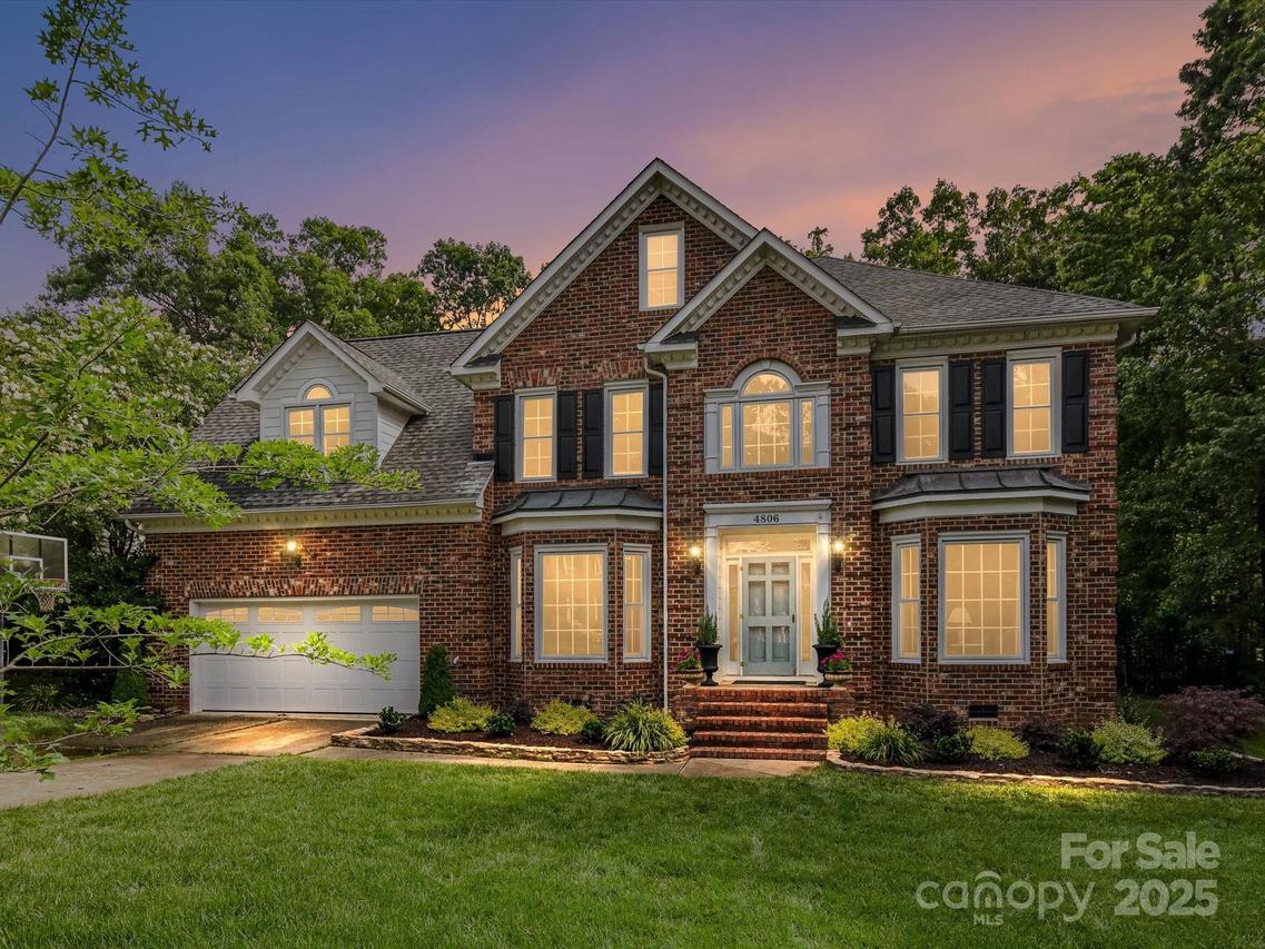 4806 Shannamara Dr., Matthews, NC 28104