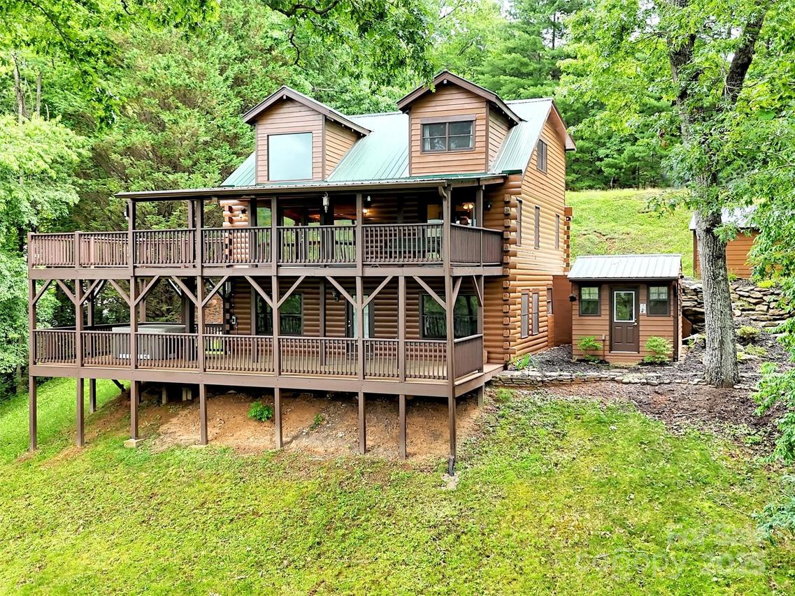 500 Beechwood Dr., Sylva, NC 28779