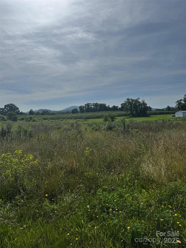 634 Beehive Rd. #7, Hendersonville, NC 28792