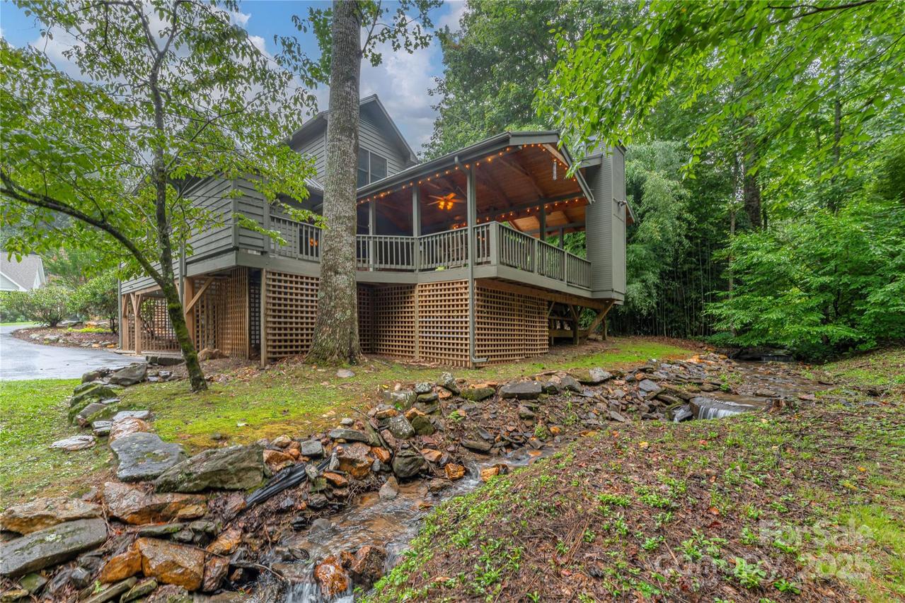 54 Turn About Ct., Waynesville, NC 28785