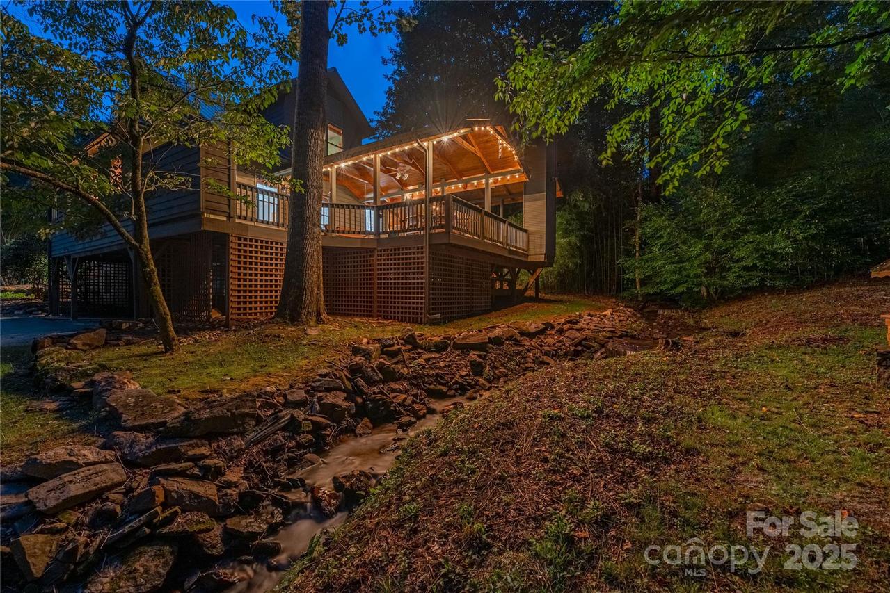 54 Turn About Ct., Waynesville, NC 28785