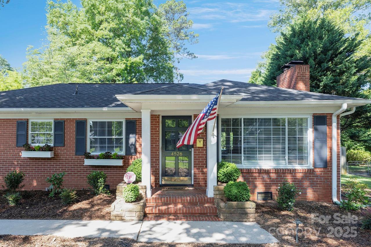 4526 Longwood Dr., Charlotte, NC 28209