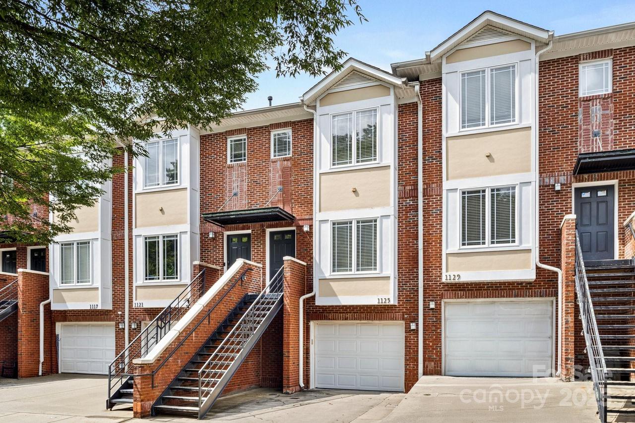 1125 Kurt Ct., Charlotte, NC 28209
