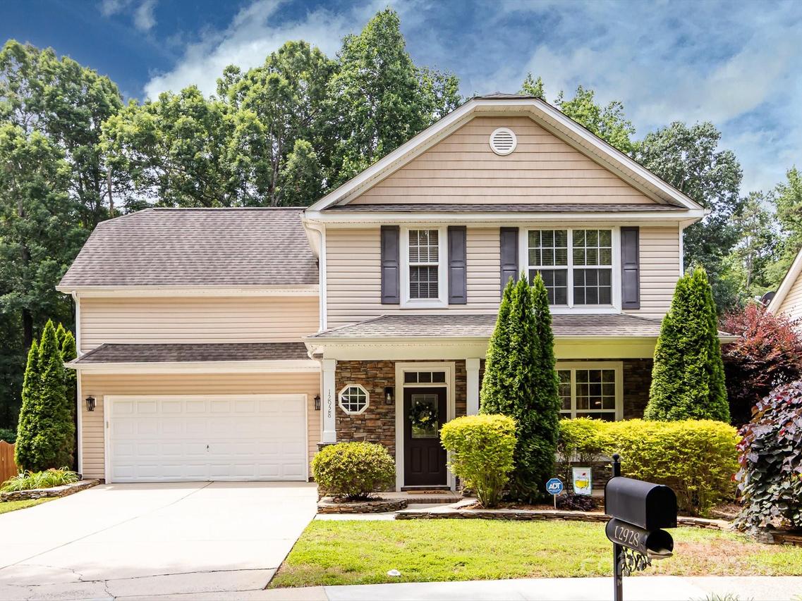 12928 Windy Lea Ln., Huntersville, NC 28078