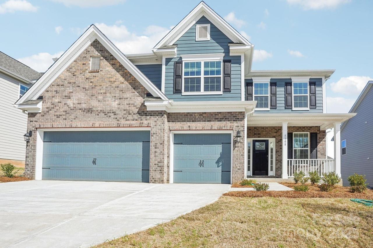 2899 Atwater Pond Cir., Denver, NC 28037
