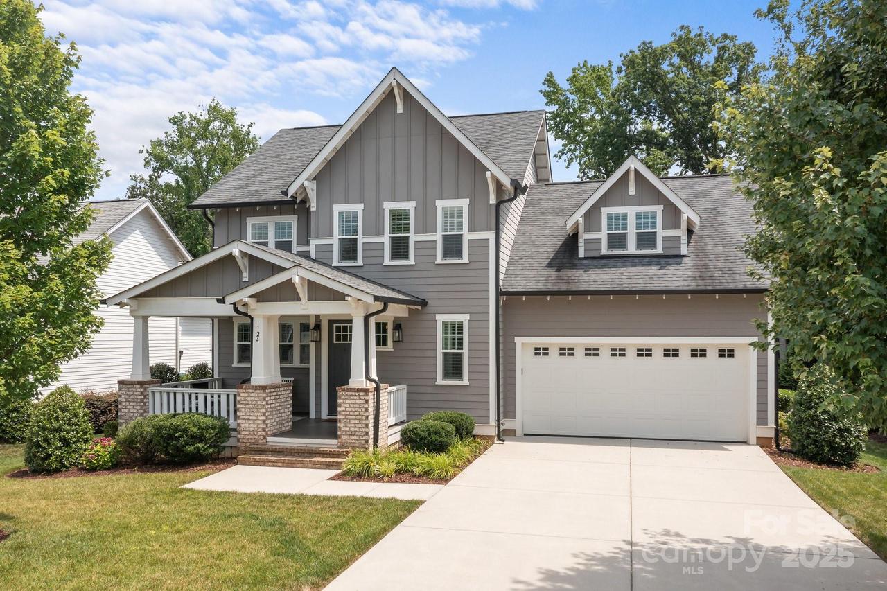 124 Slocumb Ln., Mooresville, NC 28117