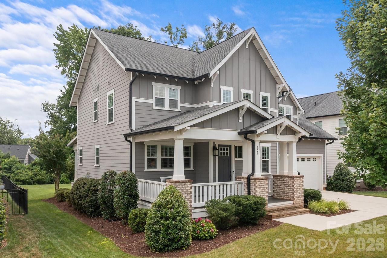 124 Slocumb Ln., Mooresville, NC 28117