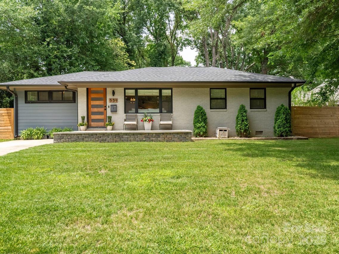 531 Manhasset Rd., Charlotte, NC 28209