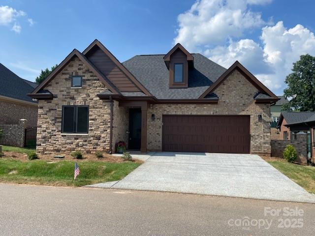 5027 Silver Trace Ln., Denver, NC 28037