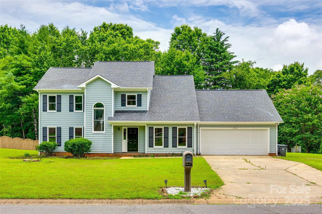 12812 Bradford Hill Ln., Huntersville, NC 28078
