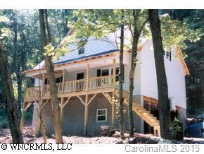 975 Apple Creek Road, Waynesville, NC 28786