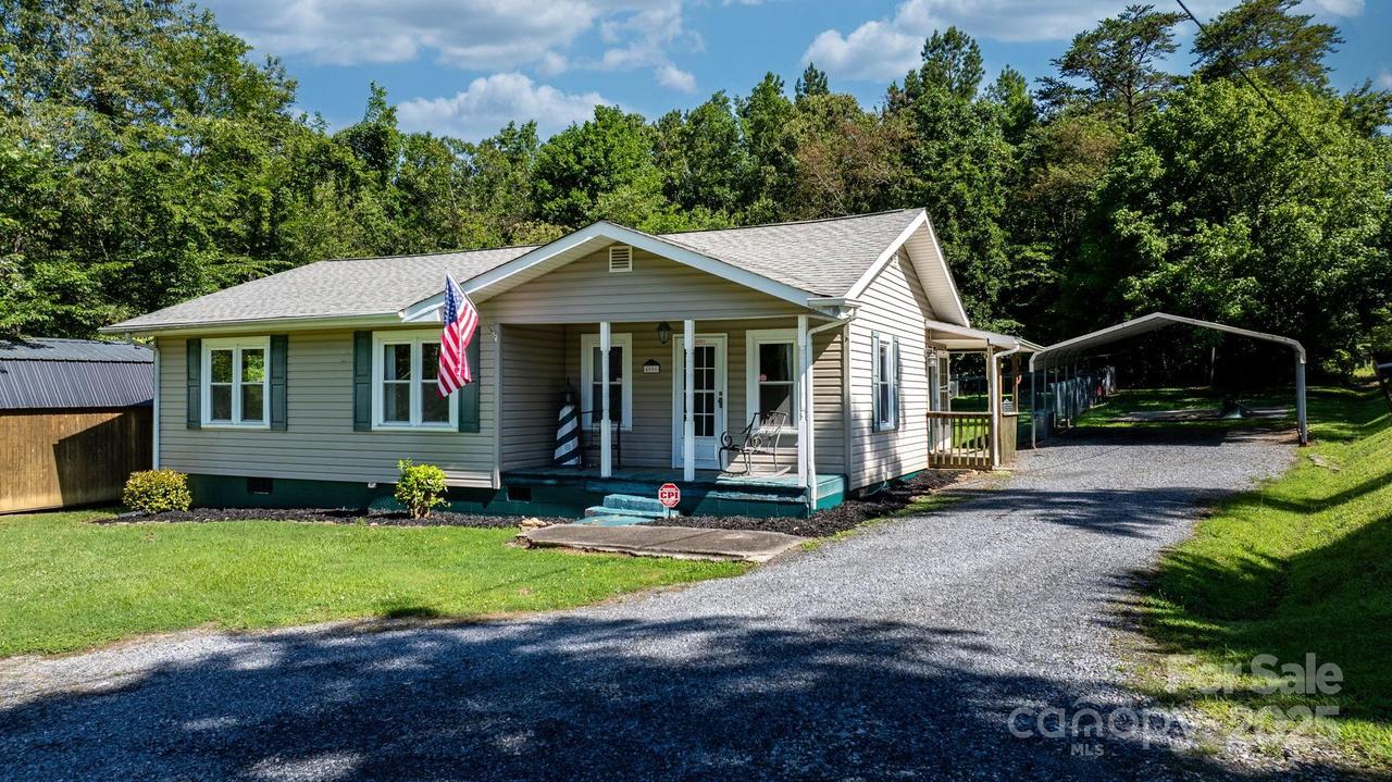 4006 Sol Mull St., Morganton, NC 28655