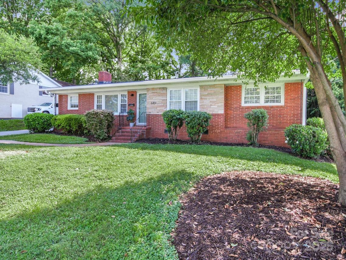 6401 Montpelier Rd., Charlotte, NC 28210