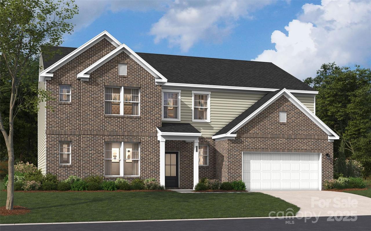 416 Balboa St., Matthews, NC 28104