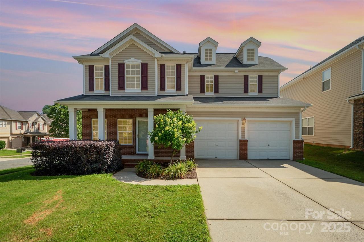 124 Glade Valley Ave., Mooresville, NC 28117