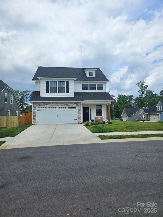 85 Twain Tr., Fletcher, NC 28732
