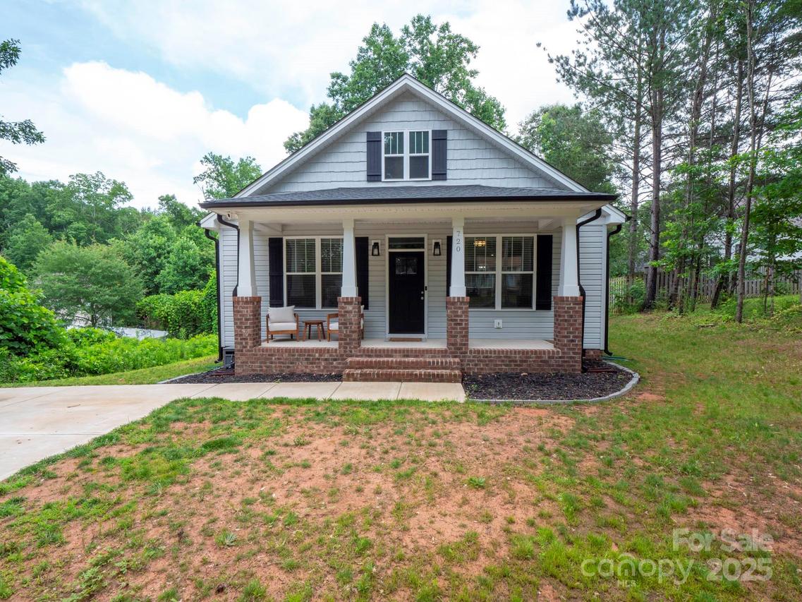 720 4th St., Stanley, NC 28164