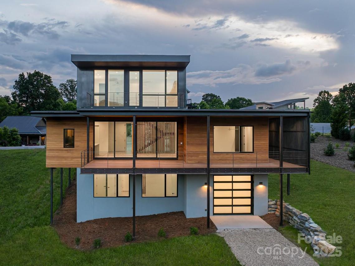 502 Wilma Dykeman Tr., Asheville, NC 28804
