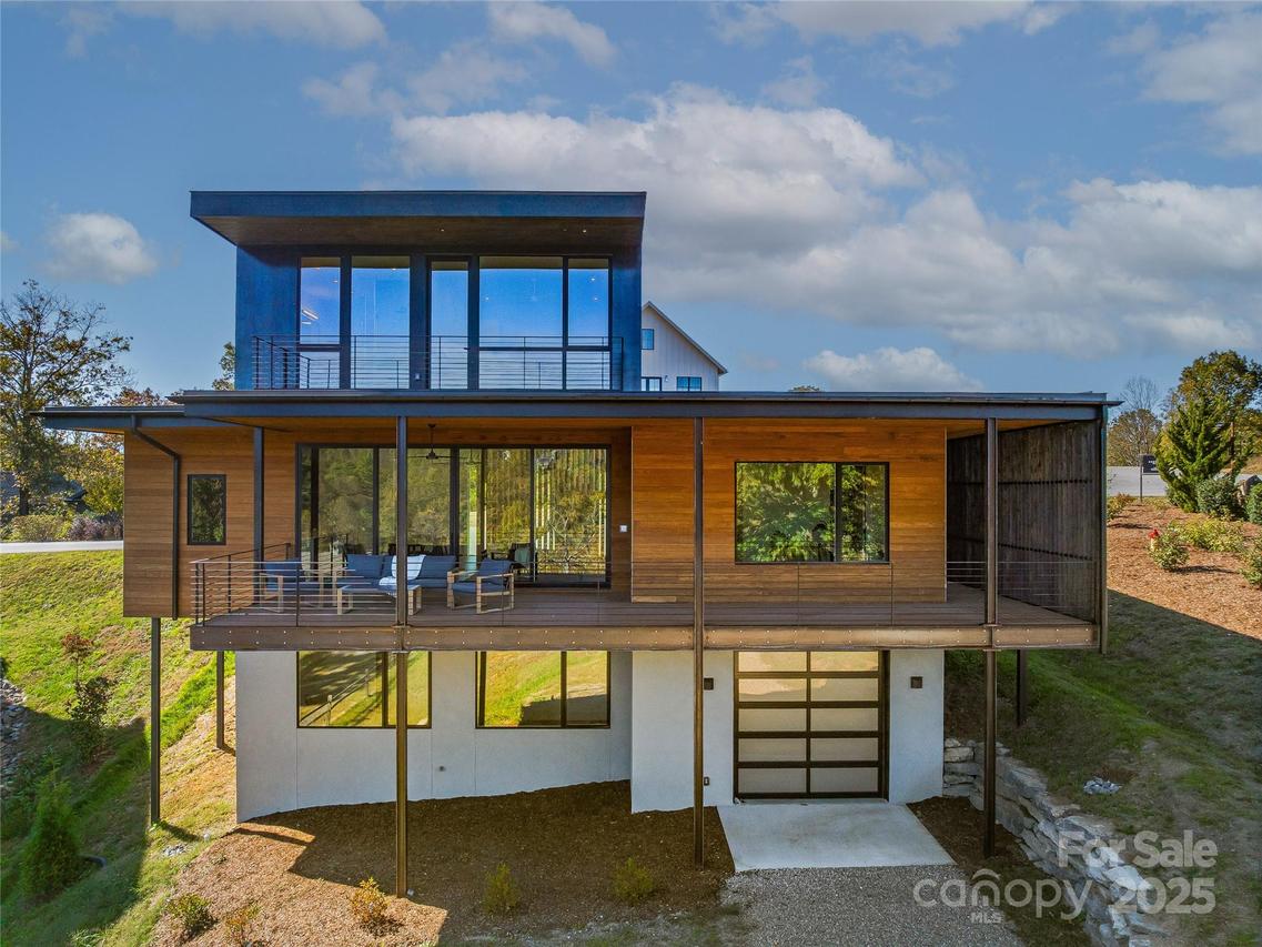 502 Wilma Dykeman Tr., Asheville, NC 28804