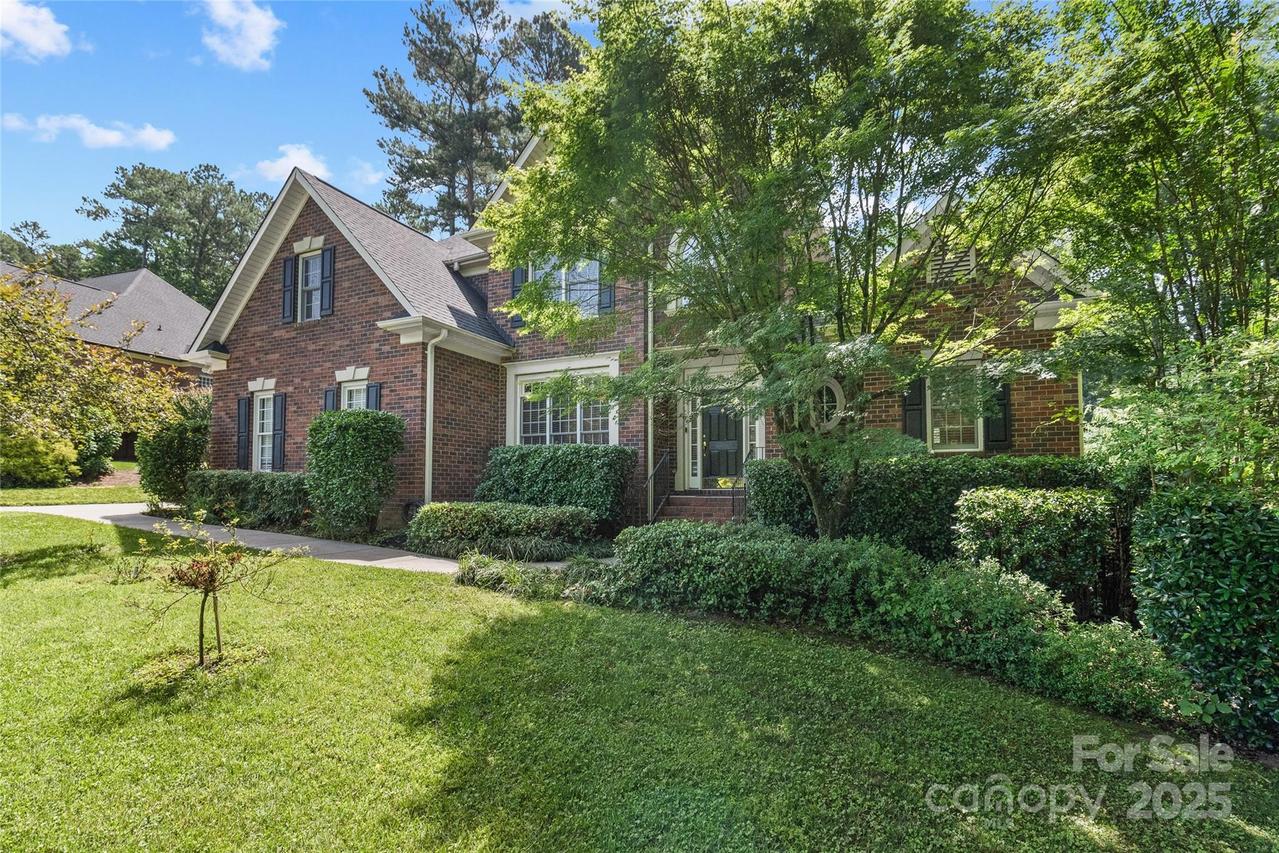 1069 Westlake Dr., Kannapolis, NC 28081