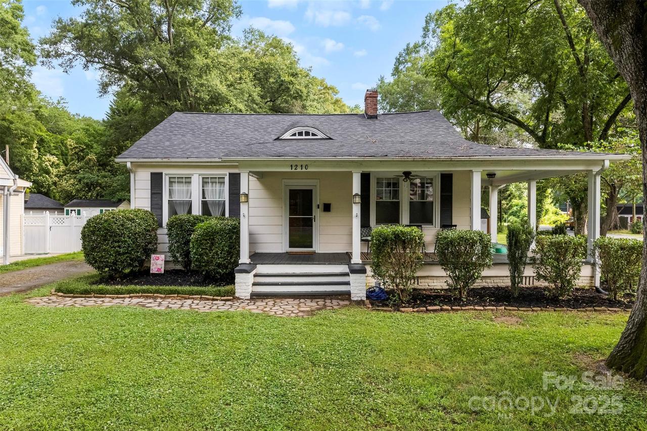 1210 Jackson Rd., Gastonia, NC 28052