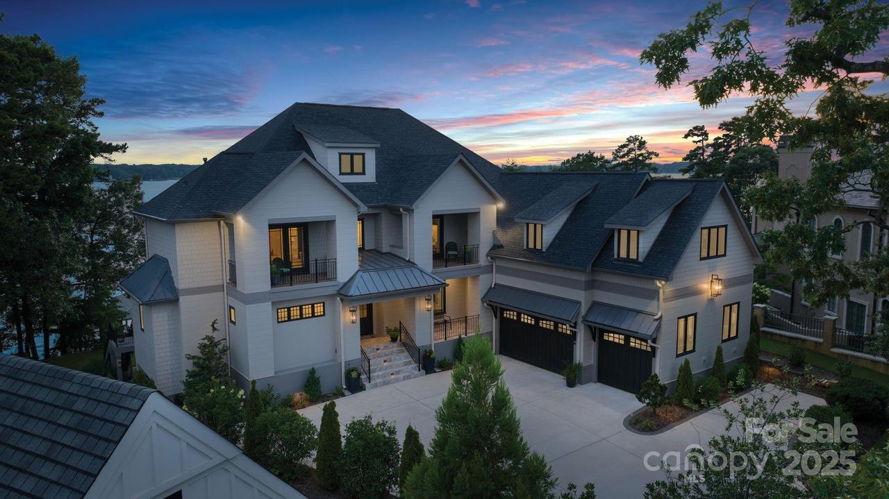 18007 Harbor Light Blvd., Cornelius, NC 28031
