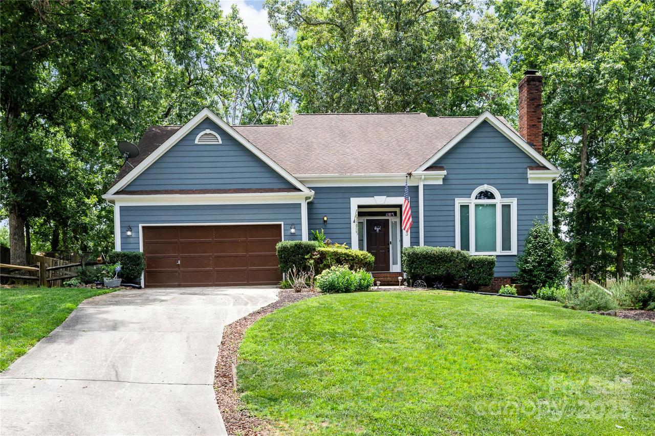 2133 Highland View Ln., Charlotte, NC 28214