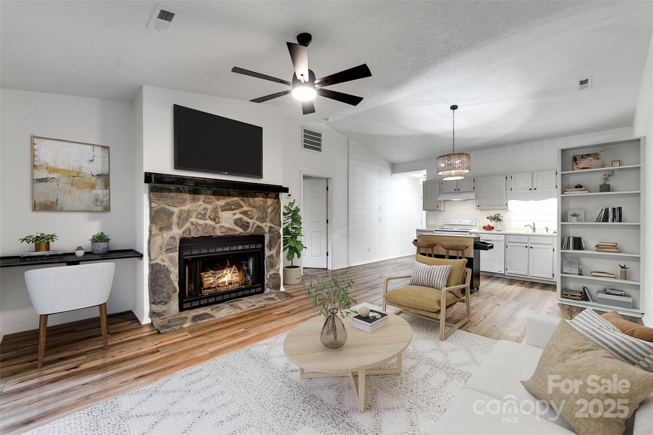 45B Mountain View Villas None, Franklin, NC 28734