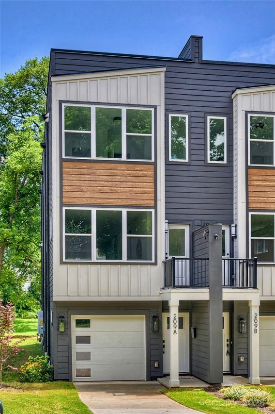 209 Coxe Ave. #A, Charlotte, NC 28208