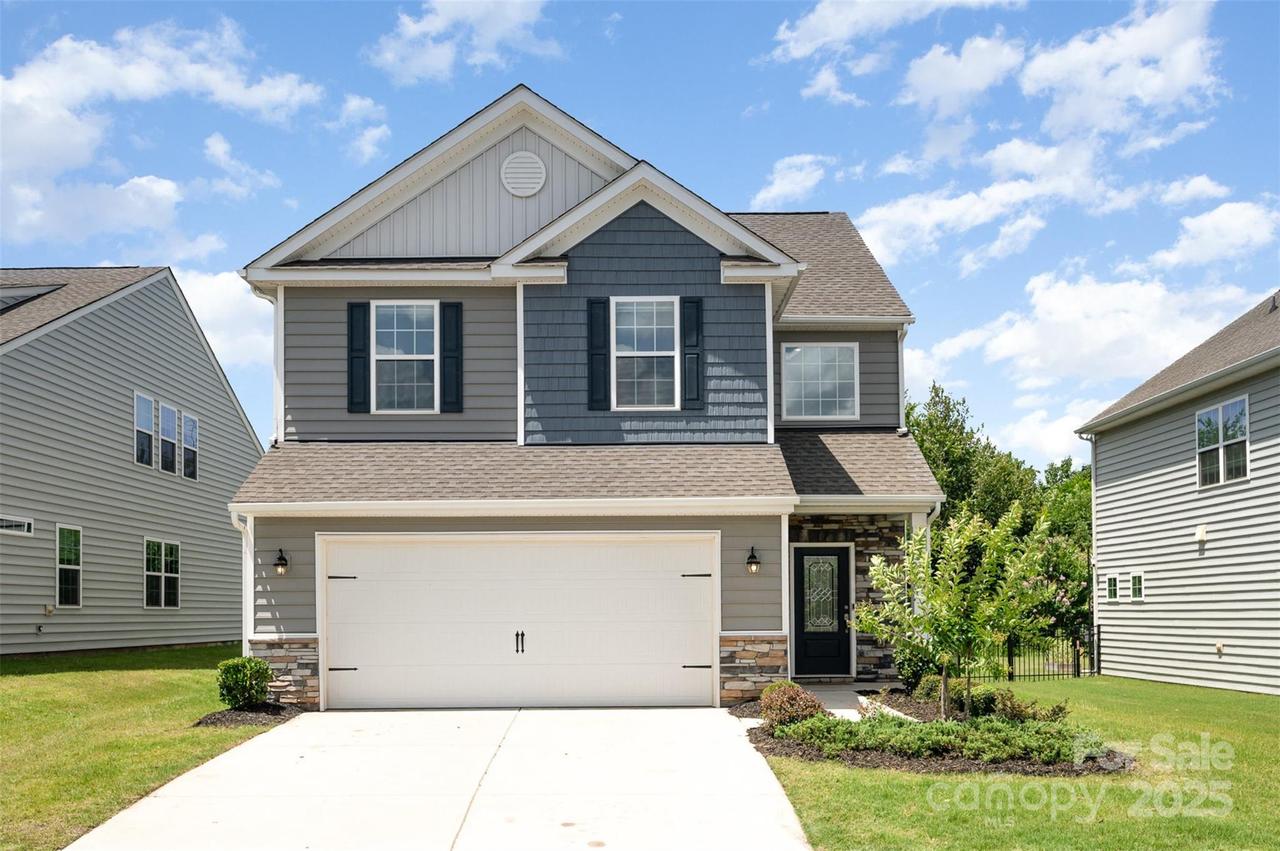 12912 Canterbury Castle Dr., Charlotte, NC 28273