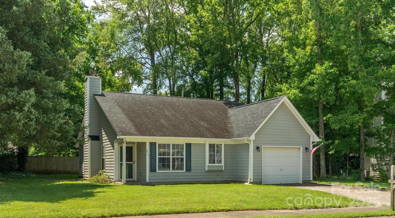 5019 Poplar Glen Dr., Matthews, NC 28104