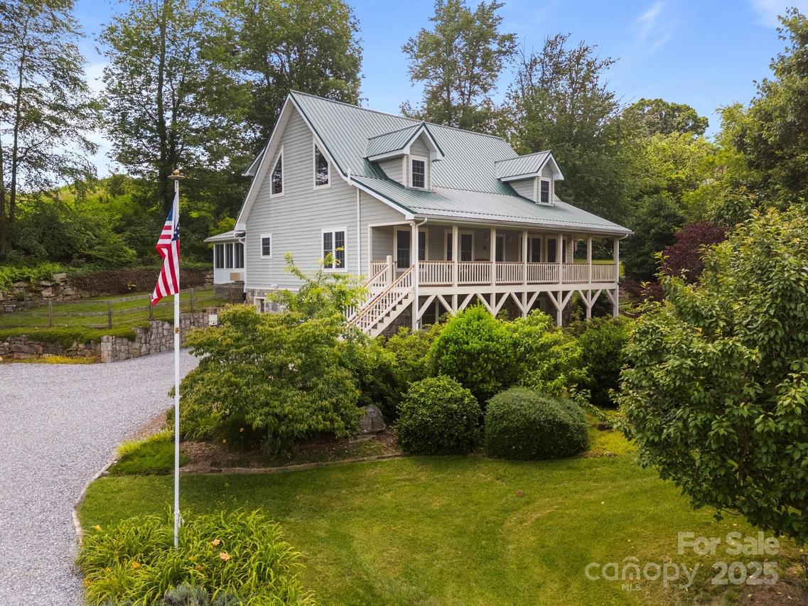 87 Silent Forest Dr., Canton, NC 28716
