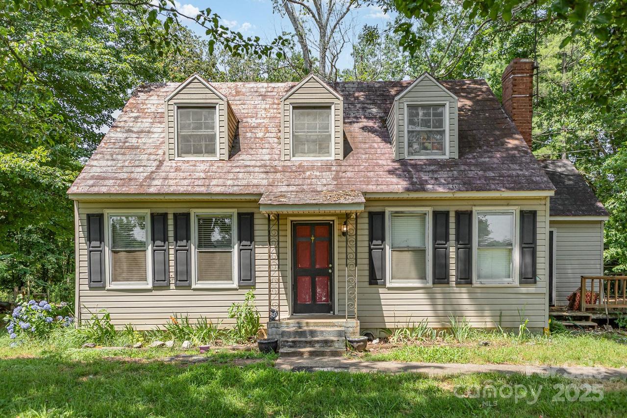 3891 Wilkesboro Hwy., Statesville, NC 28625