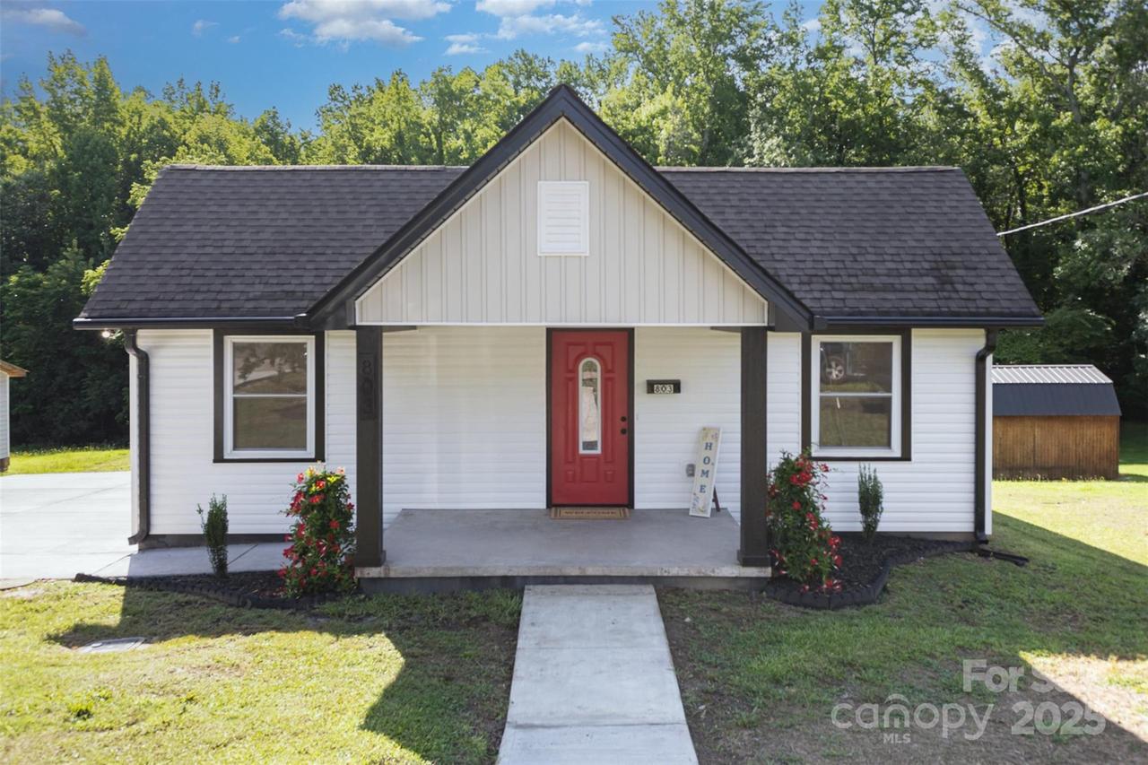 803 Irene Ave., Kannapolis, NC 28083