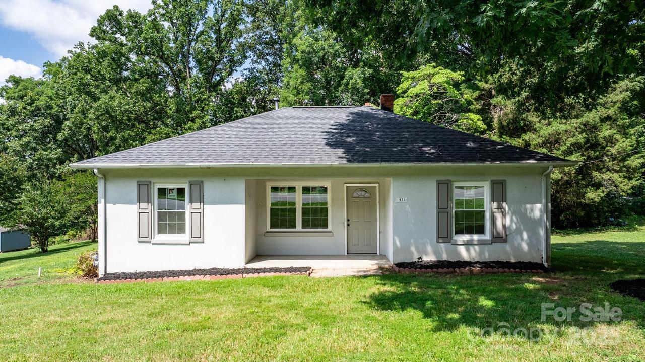 921 Spencer Rd., Conover, NC 28613