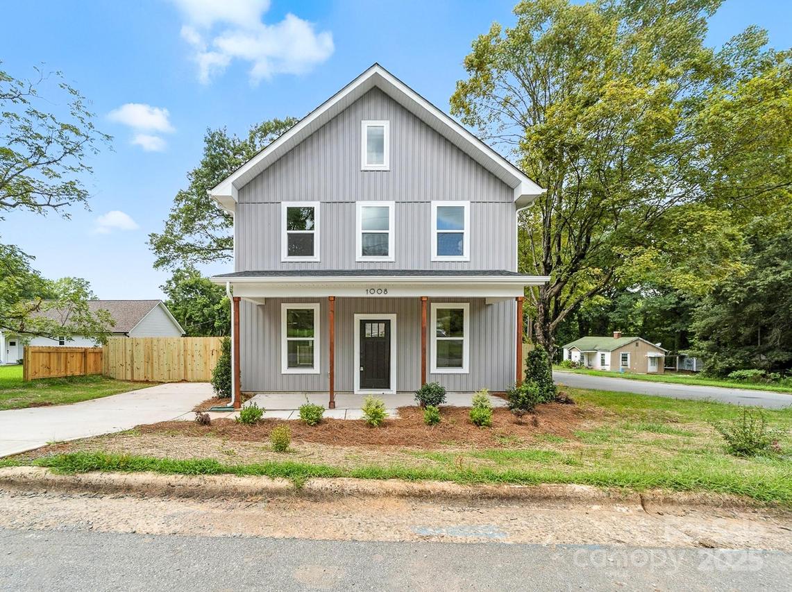 1008 Wilmouth St., Shelby, NC 28152