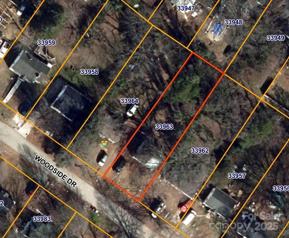1317 Woodside Dr., Greensboro, NC 27204