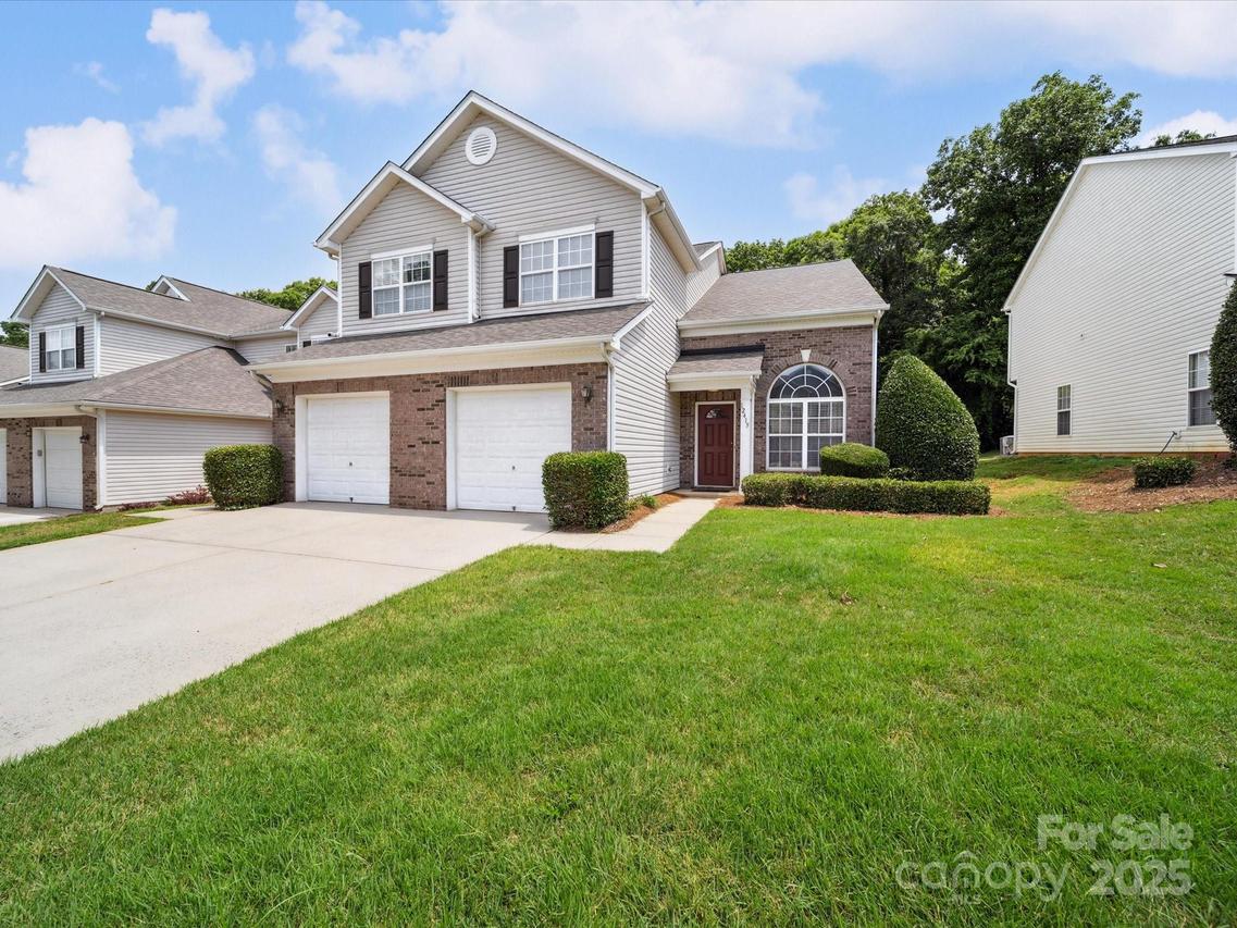 12415 Stratfield Place Cir., Pineville, NC 28134