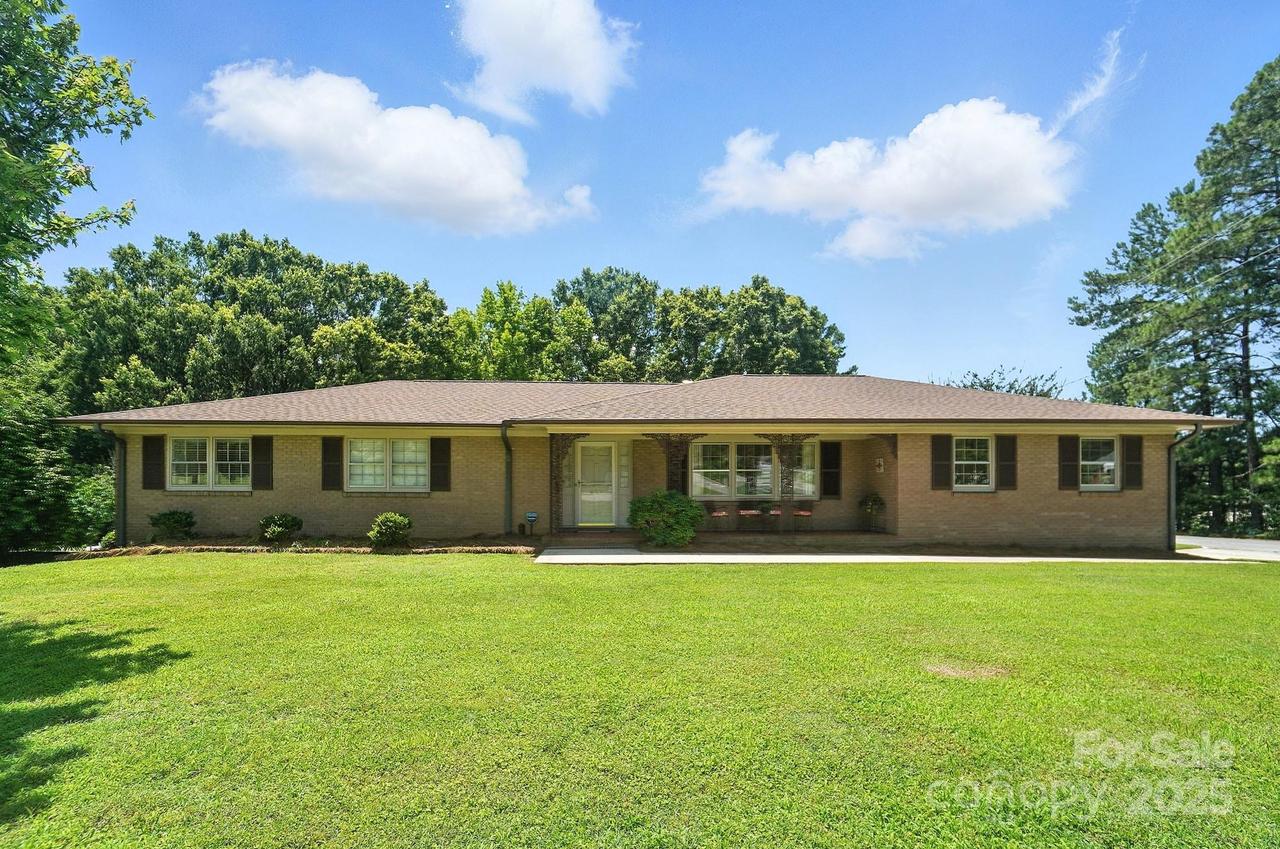 900 Nance St., Kannapolis, NC 28083