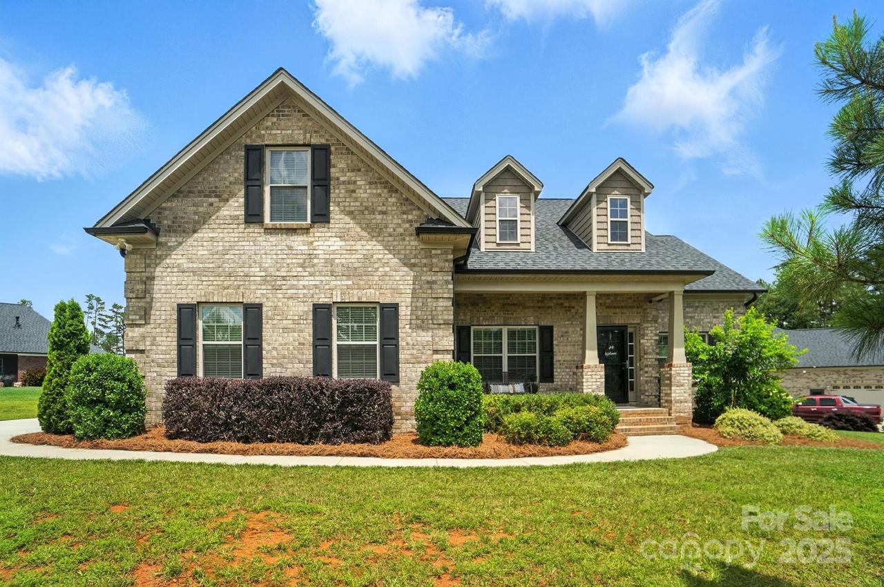 3256 Fairmead Dr., Concord, NC 28025
