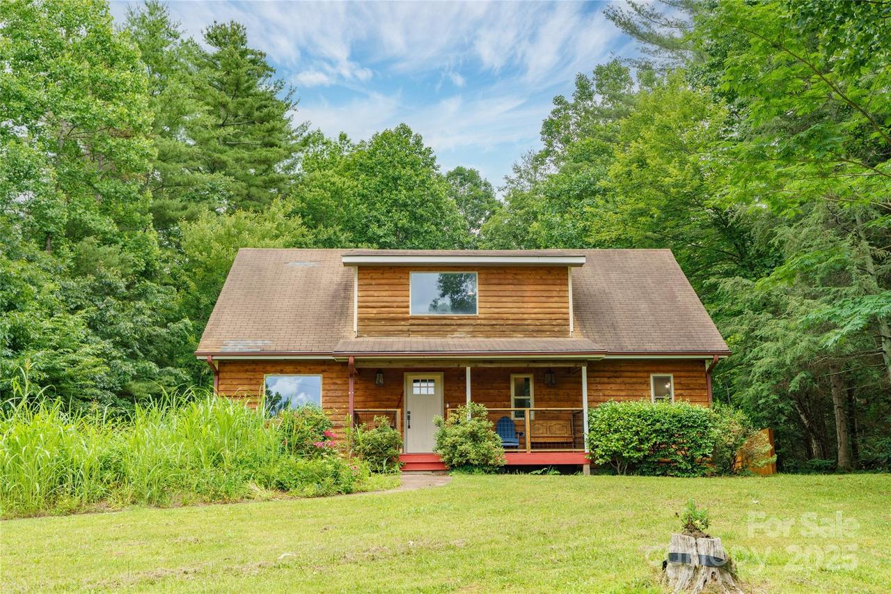 204 Terrys Gap Loop Rd., Fletcher, NC 28732