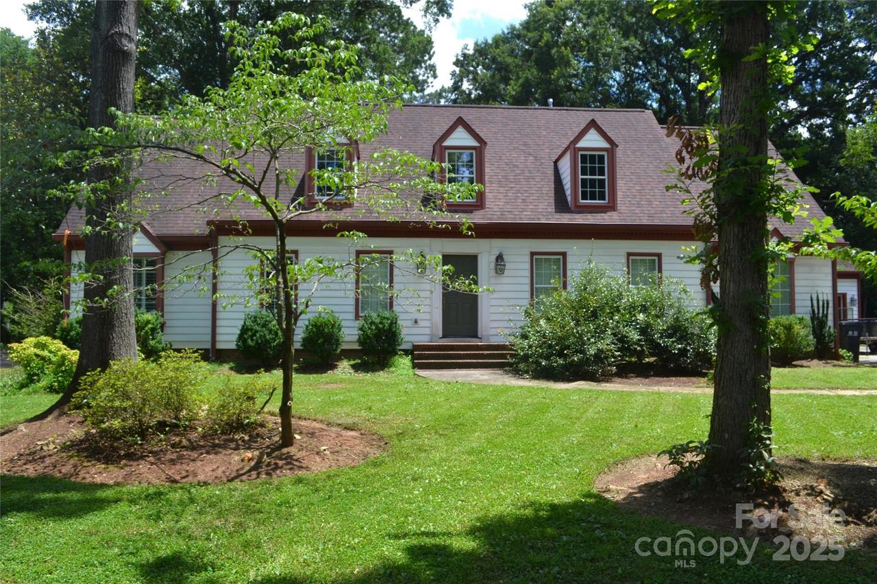 2501 Handley Pl., Charlotte, NC 28226