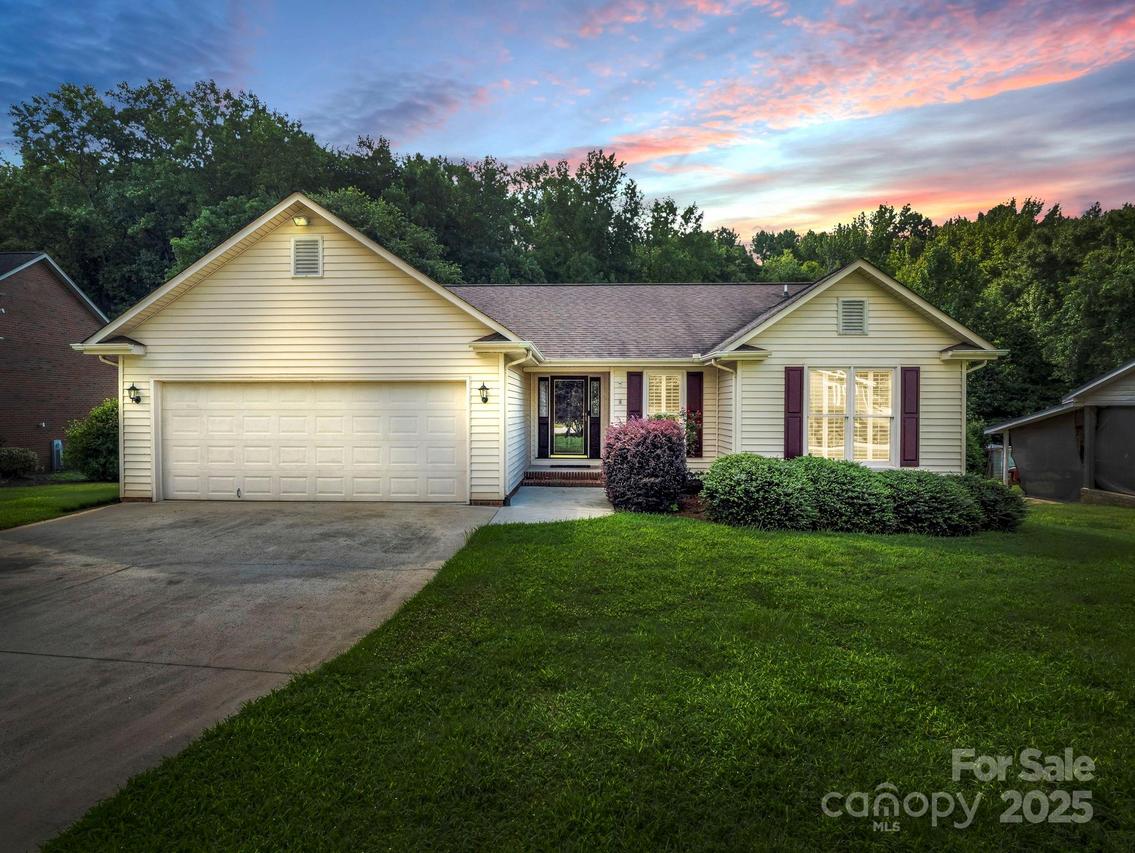 217 Rock Creek Dr., Lincolnton, NC 28092