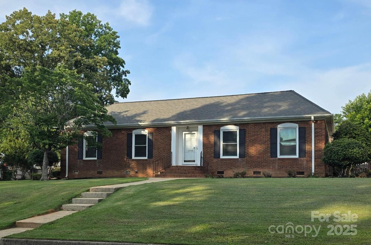 1280 Queensgate St., Gastonia, NC 28054