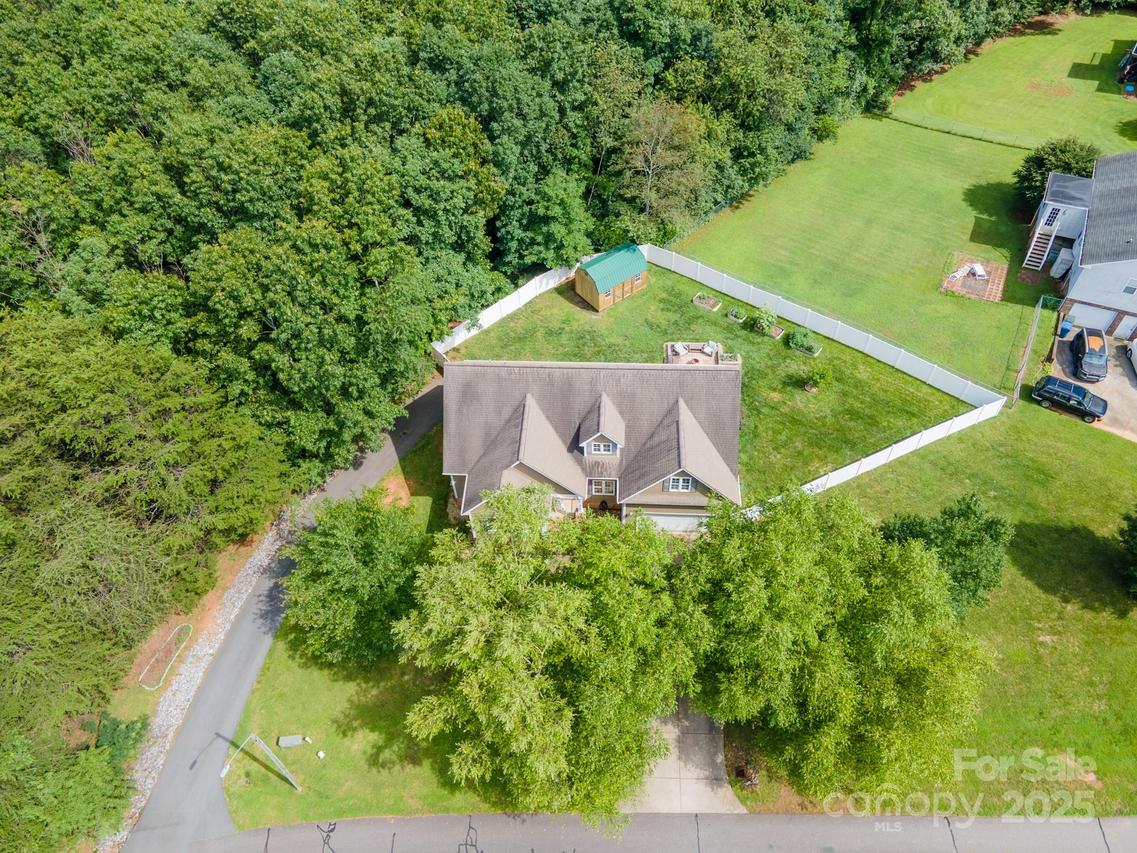 206 Taylor Cir., Granite Falls, NC 28630