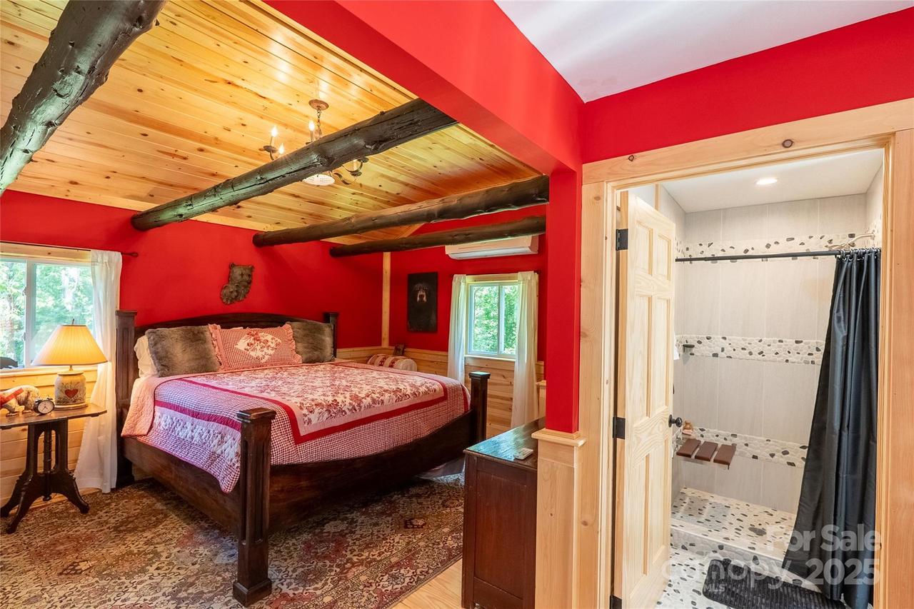 225 Wilderness Rd., Tryon, NC 28782
