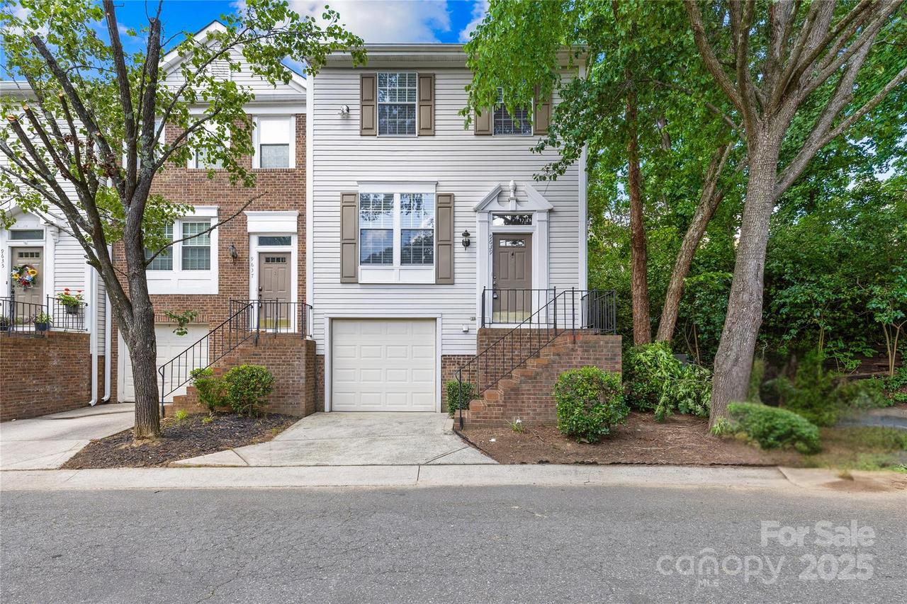 9639 Green Gable Ct., Charlotte, NC 28270